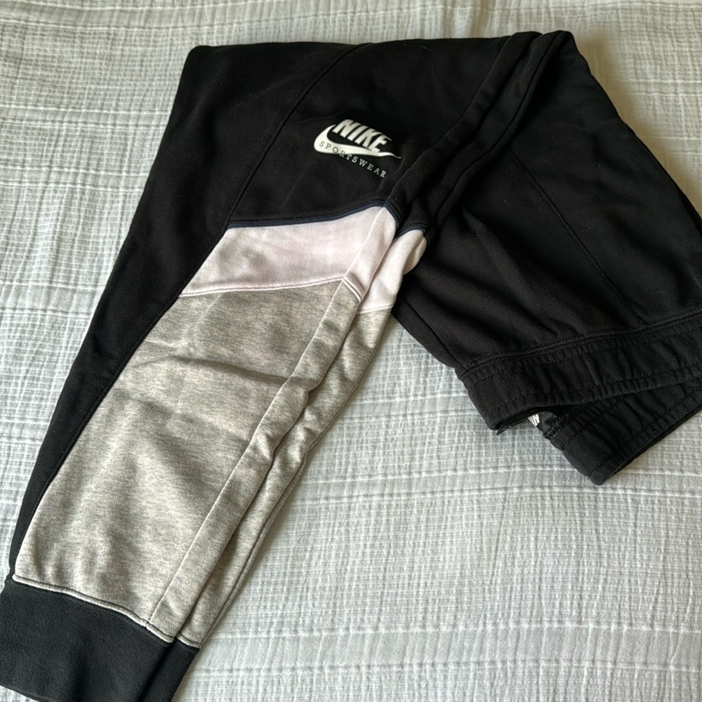Nike sweatpants